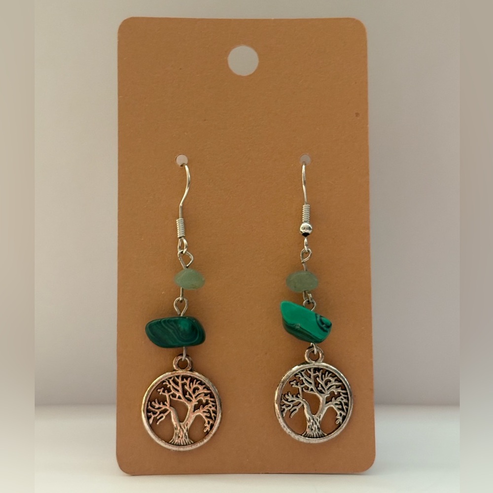 2/10 ✨Handmade Earrings